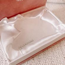 Load image into Gallery viewer, Gua Sha Massage Tool - White Crystal